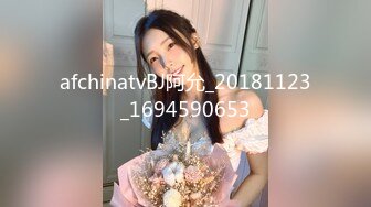 【极品震撼❤️丝袜骚妻】某论坛大神最新性爱自拍❤️扯着老婆辫子当母狗骑操小骚穴 丰臀骑乘真刺激