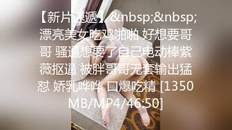 全国探花约了个颜值不错牛仔短裤黑衣妹子，镜头前口交上位骑乘大力猛操