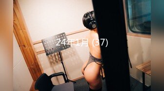 【新速片遞】 JK装00后粉嫩嫩小美女 这肉体软软极品 放到床上掀起裙子抠逼逼把玩 情欲躁动翘着白嫩屁股碰撞用力耸动【水印】[1.56G/MP4/36:46]