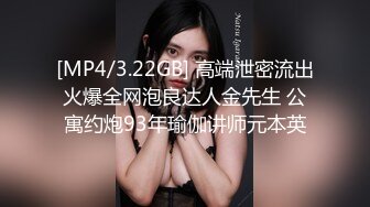 老哥约了个颜值不错白衣妹子 口交后入骑乘大力猛操非常诱人